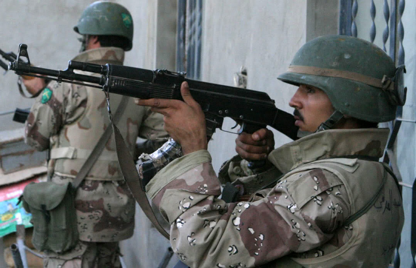 Iraqi soldier armed with Arsenal Bulgaria AR-M1 rifle.