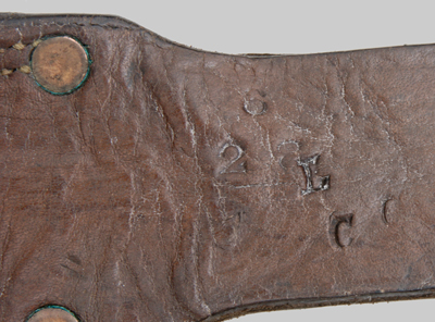 Image of Canadian Pattern 1915 leather belt frog