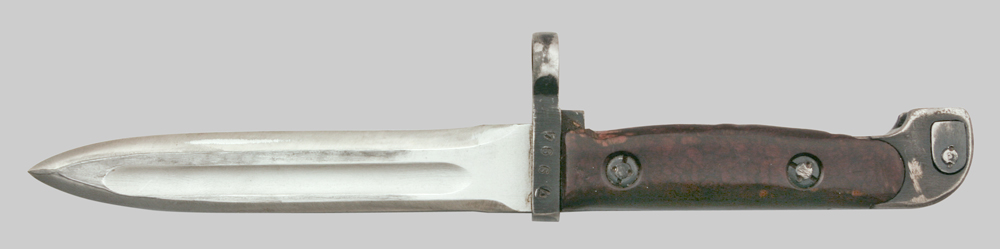 Image of a modified Cuban AKM bayonet.