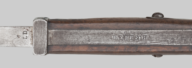 Image of German ersatz alteration of the Belgian M1882 bayonet for use with the Gewehr 98 (Carter EB 90).