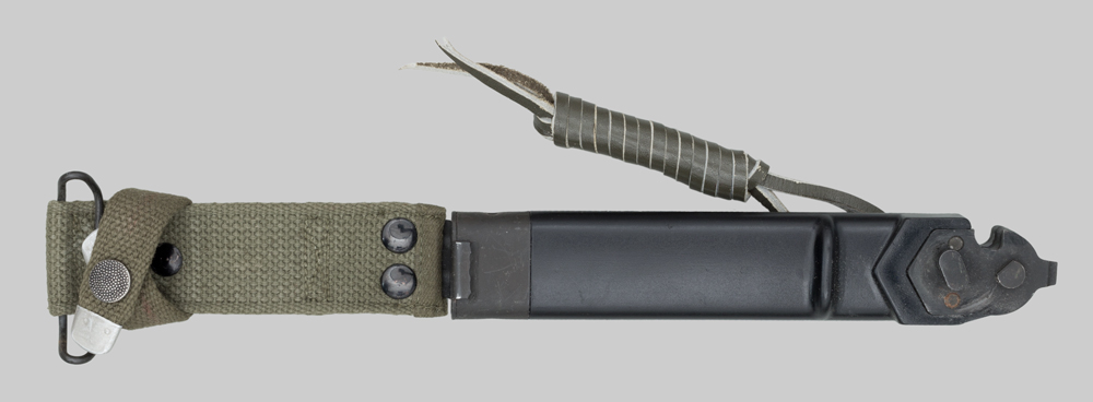 Image of Dutch KCB-70 M1 (Stoner) bayonet.