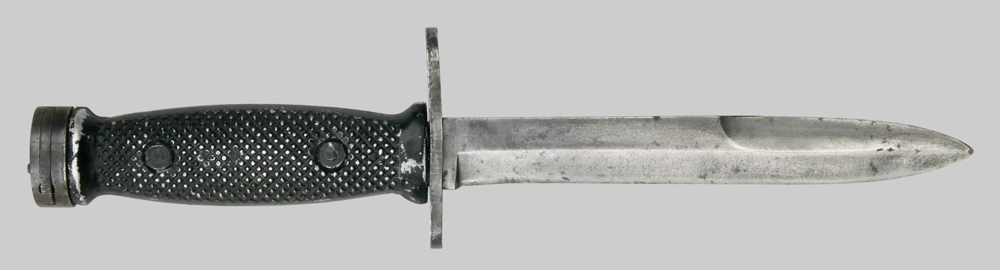 Image of U.S. M4 bayonet-knife with cast aluminum grip.