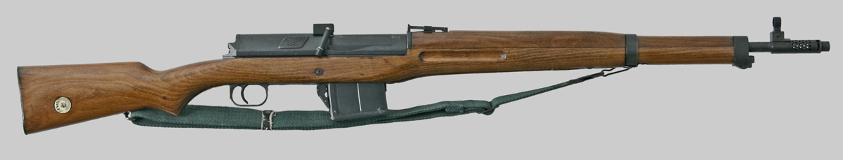 Image of Egyptian Hakim self-loading rifle.